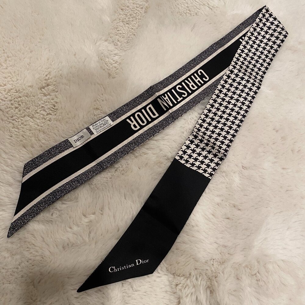 Dior Houndstooth Twilly